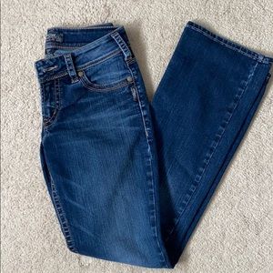 Silver Suki Mid Rise Bootcut jeans